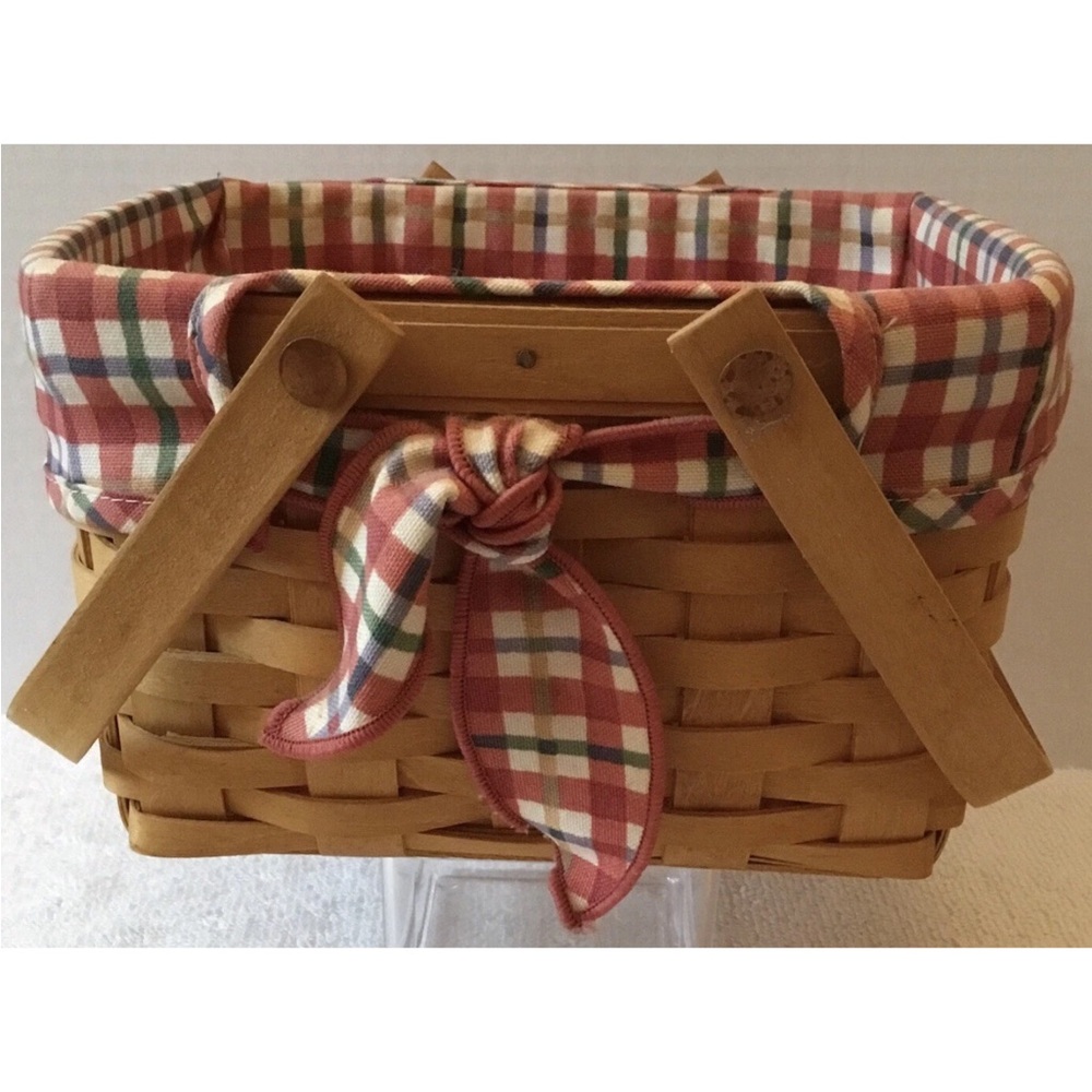 Longaberger 1999 Little market basket, swing handles plaid fabric liner